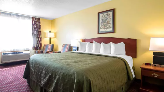 Quality Inn Mineral Point | Wisconsin - Dodgeville (ve civarı) - Mineral Point