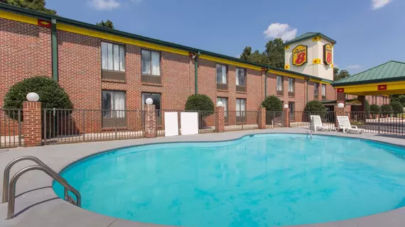 Super 8 Spartanburg | Güney Karolayna - Greenville - Spartanburg (ve civarı) - Spartanburg