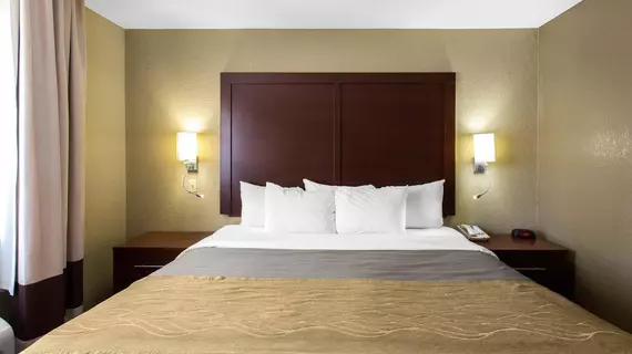 Comfort Inn & Suites Deming | New Mexico - Deming