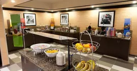 Hampton Inn and Suites Tulsa Central | Oklahoma - Tulsa (ve civarı) - Tulsa