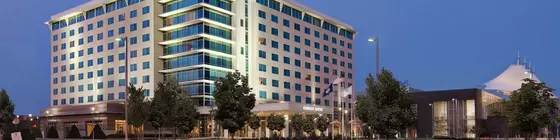 Embassy Suites by Hilton Hampton Convention Center | Virginia - Newport News (ve civarı) - Hampton