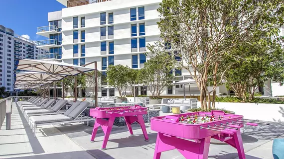 The Gates Hotel South Beach - a DoubleTree by Hilton | Florida - Miami Beach - Güney Plajı