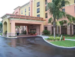 Hampton Inn & Suites Orlando-South Lake Buena Vista | Florida - Orlando (ve civarı) - Lake Buena Vista - Disney's Maingate East