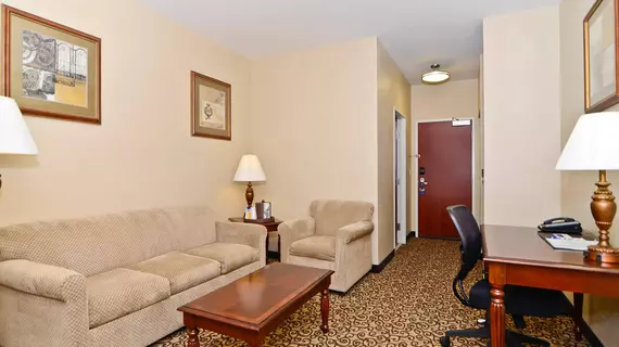 Best Western PLUS Fossil Country Inn & Suites | Wyoming - Kemmerer