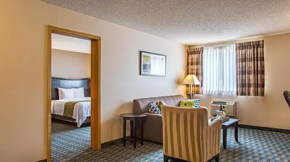 Quality Inn & Suites Pacific | Washington - Tacoma (ve civarı) - Pacific