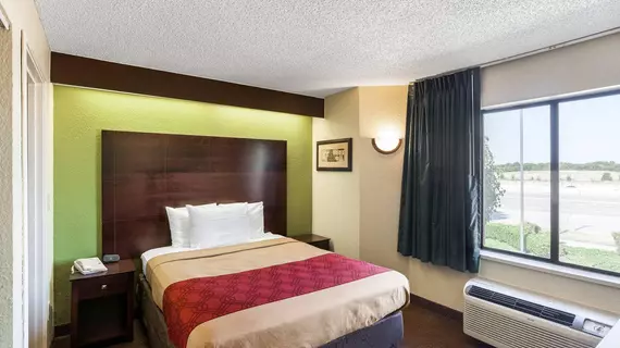 Econo Lodge Inn & Suites Richardson | Teksas - Dallas (ve civarı) - Richardson