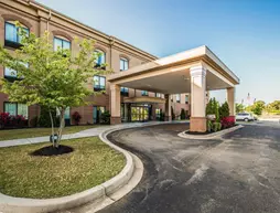 Comfort Suites At WestGate Mall | Güney Karolayna - Greenville - Spartanburg (ve civarı) - Spartanburg