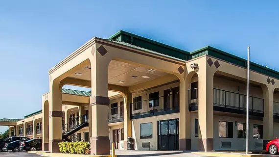 Econo Lodge Inn and Suites Southeast | Tennessee - Nashville-Davidson - Nashville (ve civarı) - La Vergne