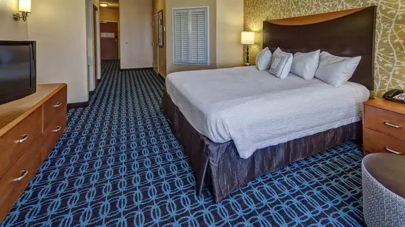 Fairfield Inn and Suites by Marriott Weatherford | Oklahoma - Weatherford