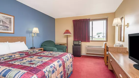 Days Inn Eau Claire West | Wisconsin - Eau Claire (ve civarı) - Eau Claire