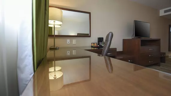 Holiday Inn Express & Suites Celaya | Guanajuato - Celaya