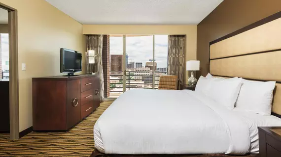 DoubleTree Suites by Hilton Austin | Teksas - Austin (ve civarı) - Austin - Downtown Austin