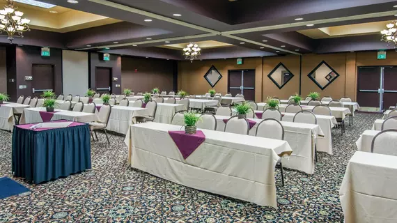 Quality Inn & Suites Conference Center Clarkston | Washington - Pullman (ve civarı) - Clarkston