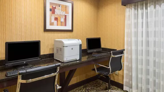 Holiday Inn Express Bensalem | Pensilvanya - Bucks County - Philadelphia (ve civarı) - Bensalem