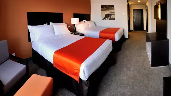 HOLIDAY INN EXPRESS TEGUCIGALPA | Francisco Morazan (bölge) - Tegucigalpa