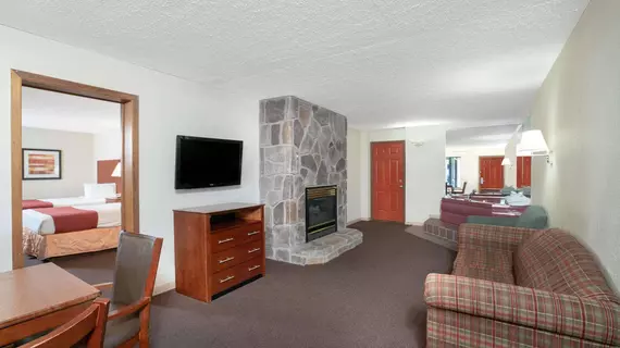 Ramada Pigeon Forge - Parkway | Tennessee - Gatlinburg - Pigeon Forge (ve civarı) - Pigeon Forge