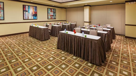 Holiday Inn Express Hotel & Suites Fort Worth Downtown | Teksas - Fort Worth (ve civarı) - Fort Worth - Downtown Fort Worth