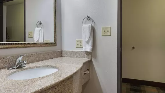 Best Western Plus Deridder Inn & Suites | Louisiana - Leesville (ve civarı) - DeRidder