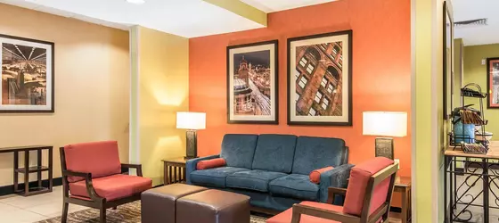 Comfort Inn and Suites Kansas City Northeast | Missouri - Kansas City (ve civarı) - Kansas