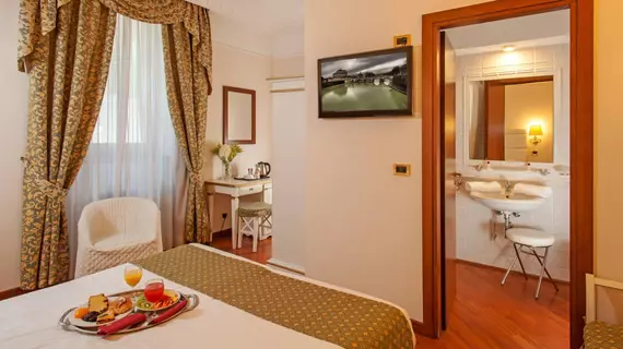 Hotel Europa | Lazio - Roma (ve civarı) - Roma Kent Merkezi - Rione XVIII Castro Pretorio