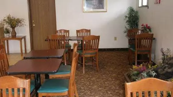 Econo Lodge Everett | Washington - Everett (ve civarı) - Everett - Murphys Corner