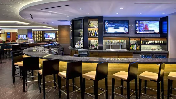 Newark Liberty International Airport Marriott | New Jersey - Newark (ve civarı) - Newark