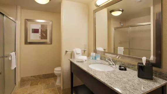 Hampton Inn & Suites Seattle/Federal Way | Washington - Tacoma (ve civarı) - Federal Way