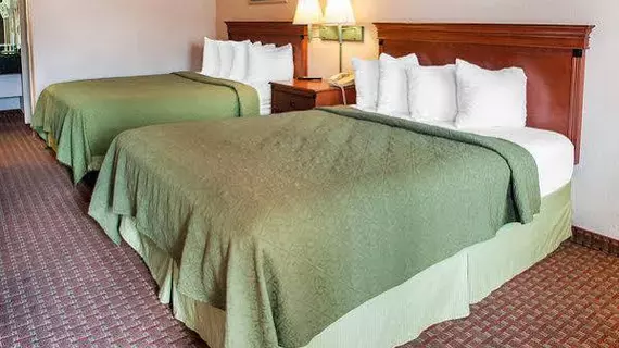 Quality Inn & Suites Las Cruces | New Mexico - Las Cruces (ve civarı) - Las Cruces