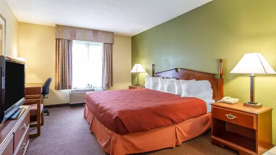 Quality Inn Reedsburg | Wisconsin - Wisconsin Dells (Wisconsin Vadileri) (ve civarı) - Reedsburg