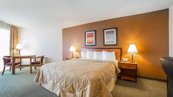 Quality Inn Boulder City | Nevada - Clark County - Las Vegas (ve civarı) - Boulder City