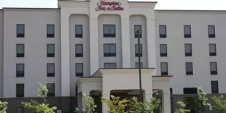 Hampton Inn & Suites Chesapeake-Square Mall