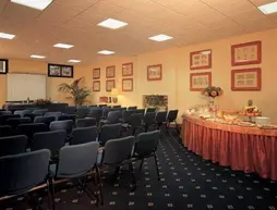 American Palace EUR ROOM | Lazio - Roma (ve civarı) - EUR