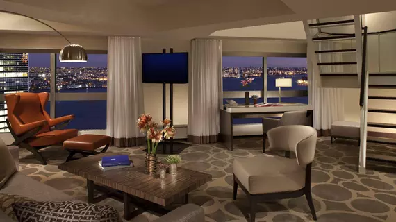 ONE UN New York - Millennium Hotels and Resorts | New York - New York (ve civarı) - Midtown East