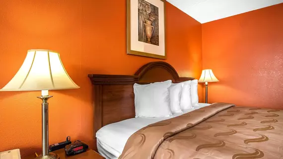 Quality Inn South Duncan | Güney Karolayna - Greenville - Spartanburg (ve civarı) - Duncan