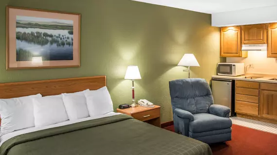 Quality Inn Hudson | Wisconsin - Hudson (ve civarı) - Hudson