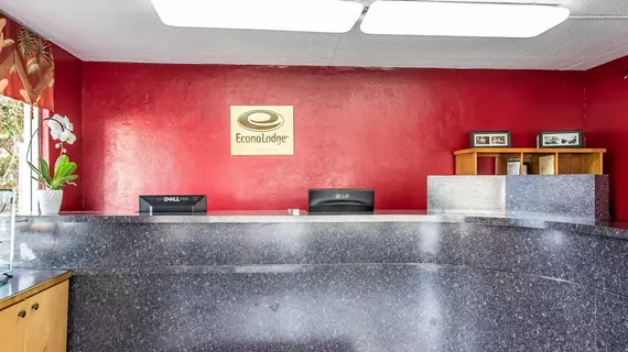 Econo Lodge Conway | Güney Karolayna - Myrtle Plajı (ve civarı) - Conway