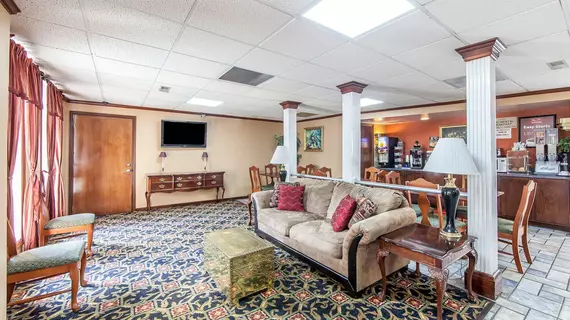 Econo Lodge Cleveland | Tennessee - Chattanooga (ve civarı) - Cleveland