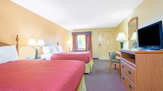 Days Inn Opelika | Alabama - Auburn - Opelika (ve civarı) - Opelika