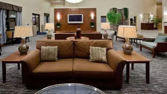 Holiday Inn Express Hotel & Suites Waynesboro-Route 340 | Virginia - Staunton (ve civarı) - Waynesboro