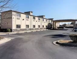 Econo Lodge Inn and Suites Little Rock | Arkansas - Little Rock (ve civarı) - Little Rock