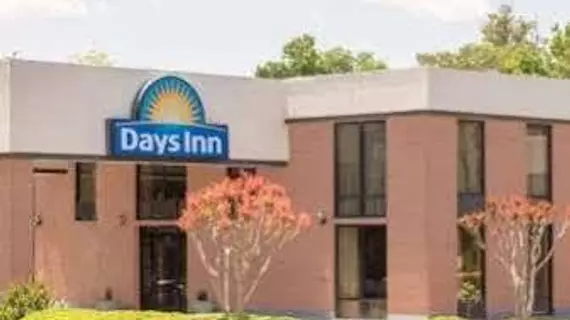 Days Inn Easley West of Greenville/Clemson Area | Güney Karolayna - Greenville - Spartanburg (ve civarı) - Easley