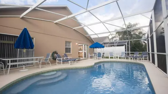 Rolling Hills - 4 BR Private Pool Home South Facing Game Room - IPG 47092 | Florida