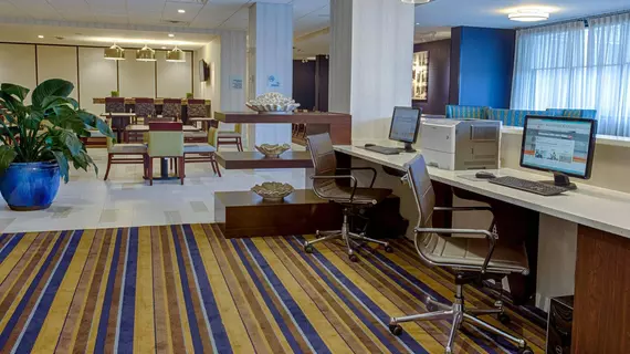 Holiday Inn Express Baltimore West - Catonsville | Maryland - Baltimore (ve civarı) - Catonsville