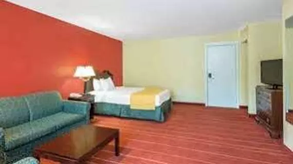 Days Inn Lebanon Hanover | New Hampshire - Lebanon (ve civarı) - Lebanon