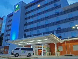 HOLIDAY INN EXPRESS TEGUCIGALPA | Francisco Morazan (bölge) - Tegucigalpa