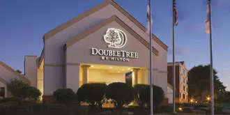 DoubleTree by Hilton Cleveland South