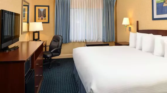 Shilo Inn Suites Salem | Oregon - Salem (ve civarı) - Salem