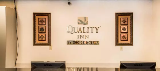 Quality Inn Hudson | Wisconsin - Hudson (ve civarı) - Hudson