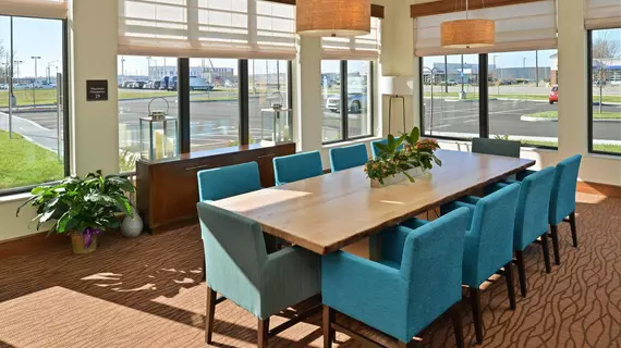 Hilton Garden Inn West Chester | Ohio - Cincinnati (ve civarı) - West Chester