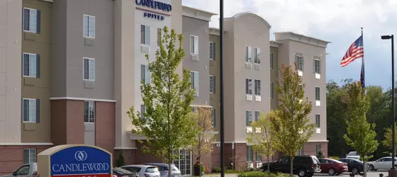 Candlewood Suites Greenville | Güney Karolayna - Greenville - Spartanburg (ve civarı) - Greenville